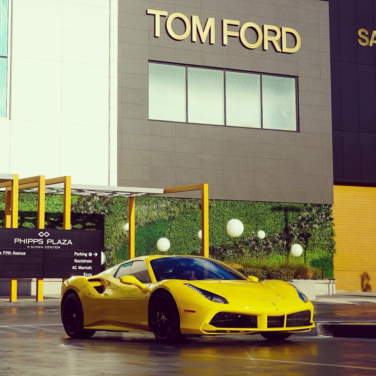 Ferrari 488 Spider